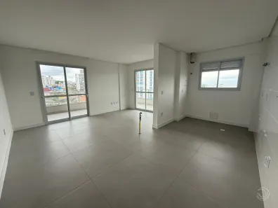 Apartamento com 2 Quartos à venda, 92m² no Barreiros, São José