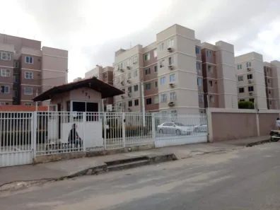 Apartamento com 2 Quartos à venda, 48m² no Tabapuá, Caucaia