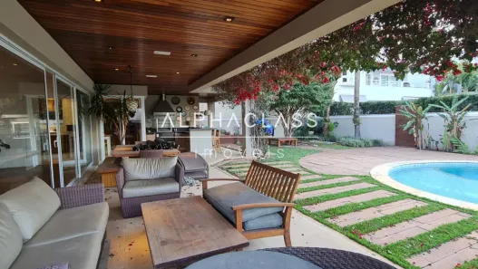 Casa de Condomínio com 4 Quartos para alugar, 490m² no Tamboré, Santana de Parnaíba