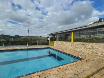 Fazenda/Sítio com 3 Quartos à venda, 1800m² no Recanto dos Lagos, Juiz de Fora