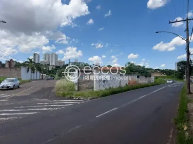 à venda, 462m² no Tubalina, Uberlândia