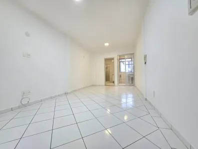 Kitnet para alugar, 33m² no Liberdade, São Paulo