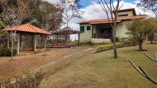 Casa com 3 Quartos para alugar, 161m² no Jaboticatubas, Jaboticatubas