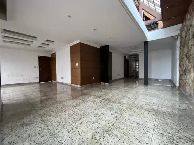 Casa com 3 Quartos à venda, 240m² no Barreiro, Belo Horizonte
