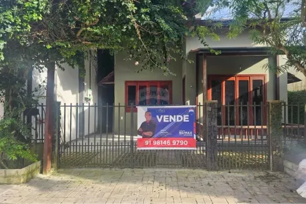 Casa com 3 Quartos à venda, 130m² no Centro, Ananindeua