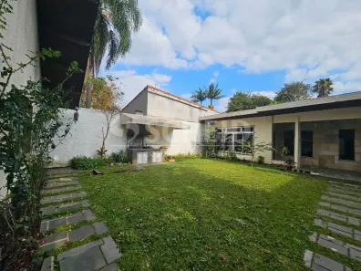 Casa com 4 Quartos à venda, 330m² no Interlagos, São Paulo