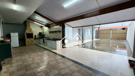 Sobrado com 7 Quartos à venda, 294m² no Centro, Peruíbe