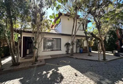 Casa com 4 Quartos à venda, 125m² no Manguinhos, Armação dos Búzios