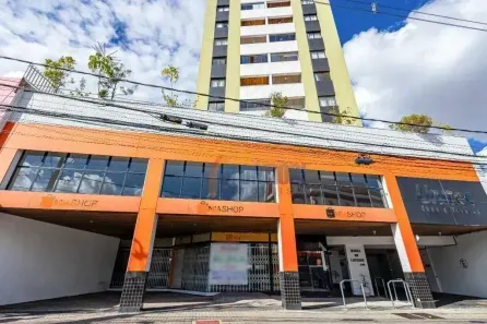 Ponto Comercial para alugar, 896m² no Portão, Curitiba