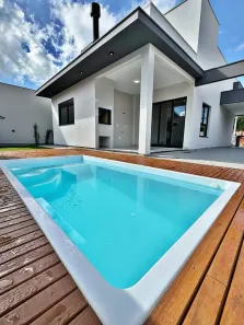 Casa com 3 Quartos à venda, 107m² no Forquilhas, São José