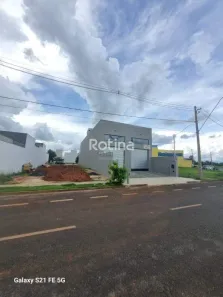 Galpão/Depósito/Armazém para alugar, 300m² no Grand Ville, Uberlândia