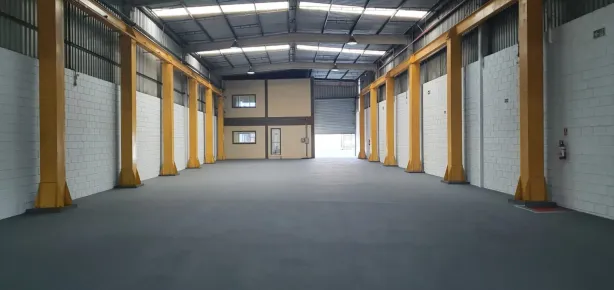Galpão/Depósito/Armazém para alugar, 1700m² no Iporanga, Sorocaba