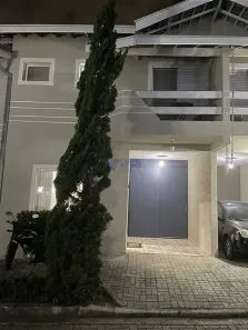 Sobrado com 3 Quartos à venda, 100m² no Chácaras São José, São José dos Campos
