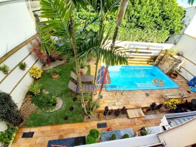 Sobrado com 4 Quartos à venda, 550m² no Jardim da Colina, Americana