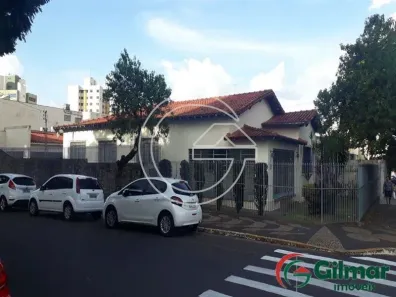 Imóvel Comercial com 4 Quartos à venda, 300m² no Centro, Marília