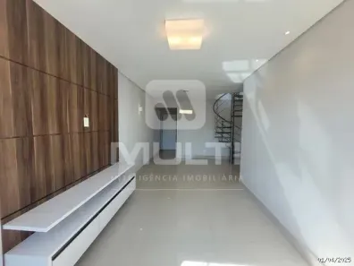 Cobertura com 3 Quartos para alugar, 160m² no Patrimônio, Uberlândia