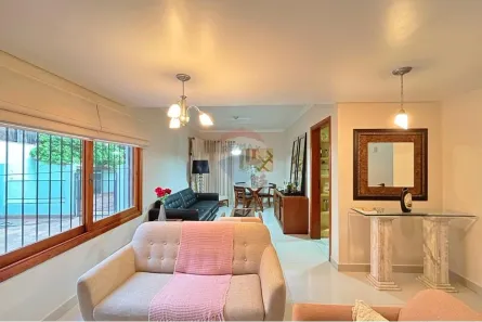 Casa com 3 Quartos à venda, 215m² no Espírito Santo, Porto Alegre