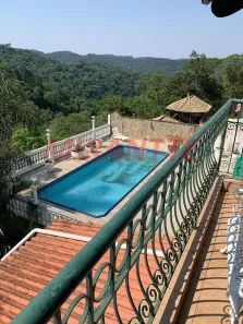 Sobrado com 5 Quartos à venda, 600m² no Caraguatá, Mairiporã