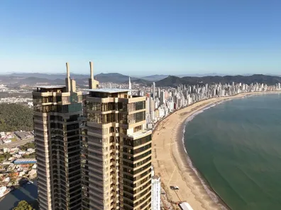 Apartamento com 4 Quartos à venda, 265m² no Centro, Balneário Camboriú