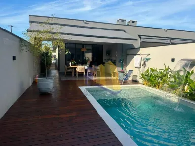 Casa com 3 Quartos à venda, 116m² no São Lourenço, Bertioga