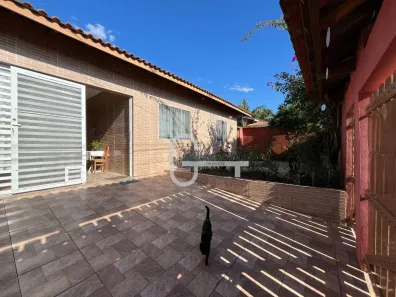 Casa com 3 Quartos à venda, 133m² no Balneário Stella Maris, Peruíbe