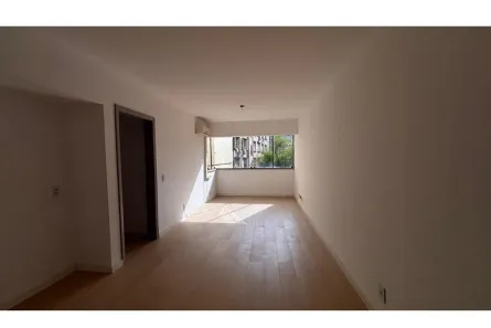 Apartamento com 2 Quartos à venda, 82m² no Centro Histórico, Porto Alegre
