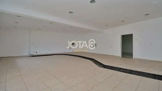 Sala Comercial à venda, 198m² no Campo Comprido, Curitiba