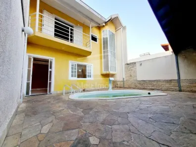 Casa com 3 Quartos para alugar, 150m² no Jardim Altos de Santana II, Jacareí