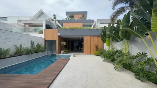Casa com 5 Quartos à venda, 400m² no Barra da Tijuca, Rio de Janeiro