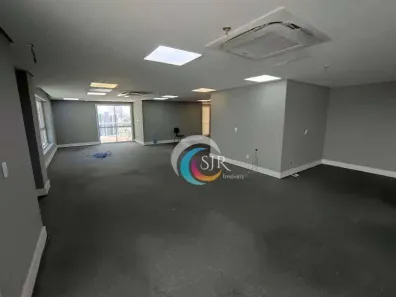 Sala Comercial para alugar, 147m² no Cidade Monções, São Paulo