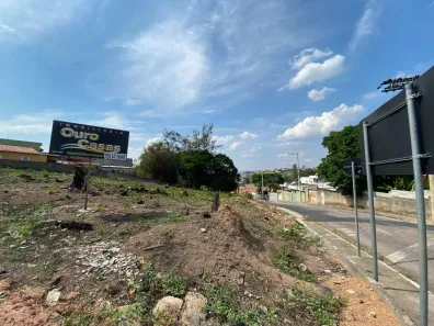 Lote/Terreno à venda, 1970m² no Centro, Itatiba