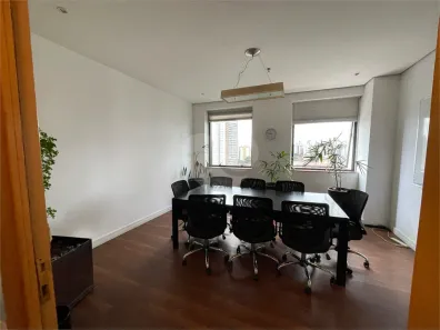 Sala Comercial à venda, 33m² no Cidade Monções, São Paulo