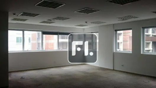 Sala Comercial à venda, 141m² no Vila Olímpia, São Paulo