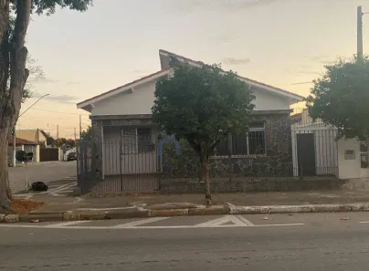 Casa com 3 Quartos à venda, 191m² no Parque Brasil, Jacareí