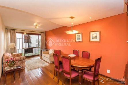 Apartamento com 3 Quartos à venda, 108m² no Rio Branco, Porto Alegre