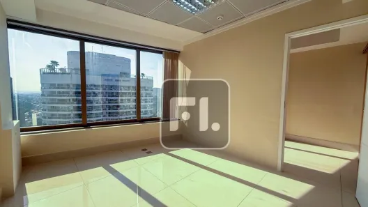 Sala Comercial para alugar, 32m² no Dezoito do Forte Empresarial/Alphaville., Barueri