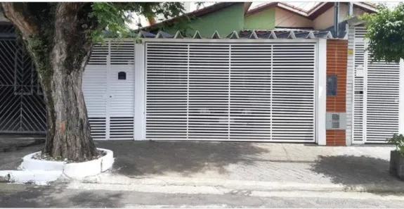 Casa com 3 Quartos à venda, 175m² no Jardim Santa Francisca, Guarulhos
