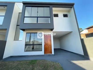 Sobrado com 3 Quartos à venda, 110m² no Forquilhas, São José