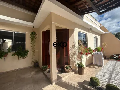 Casa de Condomínio com 3 Quartos à venda, 60m² no Ouro Verde, Campo Largo