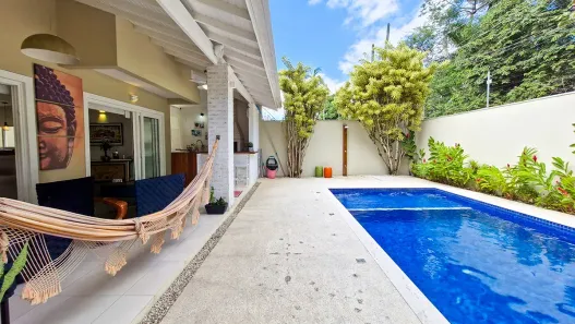 Sobrado com 5 Quartos à venda, 308m² no Jardim Primavera, Caraguatatuba