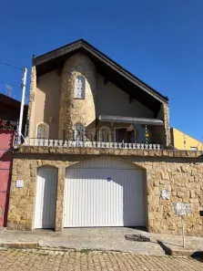 Sobrado com 2 Quartos à venda, 261m² no Vila M Genoveva, Jundiaí
