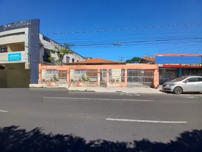 Imóvel Comercial com 4 Quartos à venda, 220m² no Marquês, Teresina
