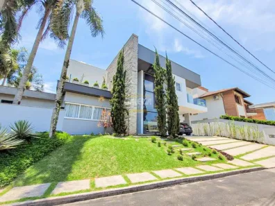 Casa de Condomínio com 4 Quartos à venda, 470m² no Floresta, Joinville