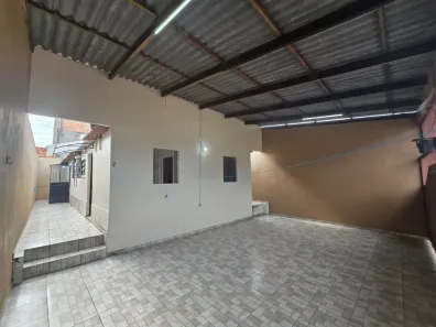 Casa com 3 Quartos para alugar, 100m² no Nova Cidade, Manaus