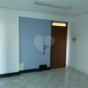 Sala Comercial à venda, 43m² no Alphaville, Santana de Parnaíba