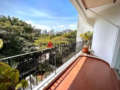 Apartamento com 3 Quartos à venda, 200m² no Jardim Europa, São Paulo
