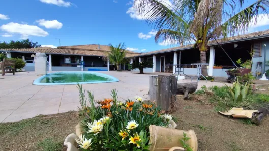 Fazenda/Sítio com 5 Quartos à venda, 2000m² no Chácaras Berro D'Água, Itu