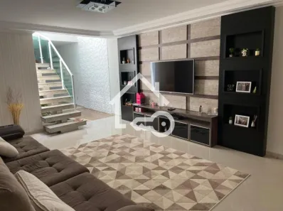 Sobrado com 4 Quartos à venda, 190m² no Vila Guiomar, Santo André