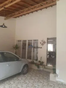 Casa com 3 Quartos à venda, 180m² no Conjunto Residencial Vale dos Pinheiros, São José dos Campos