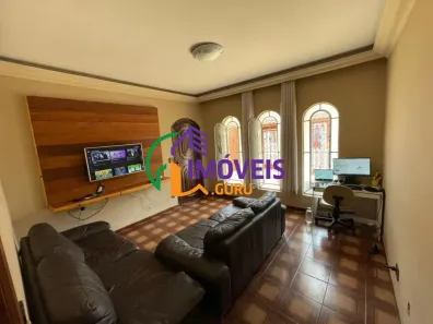 Casa com 3 Quartos à venda, 257m² no Jardim Bom Pastor, Santo André
